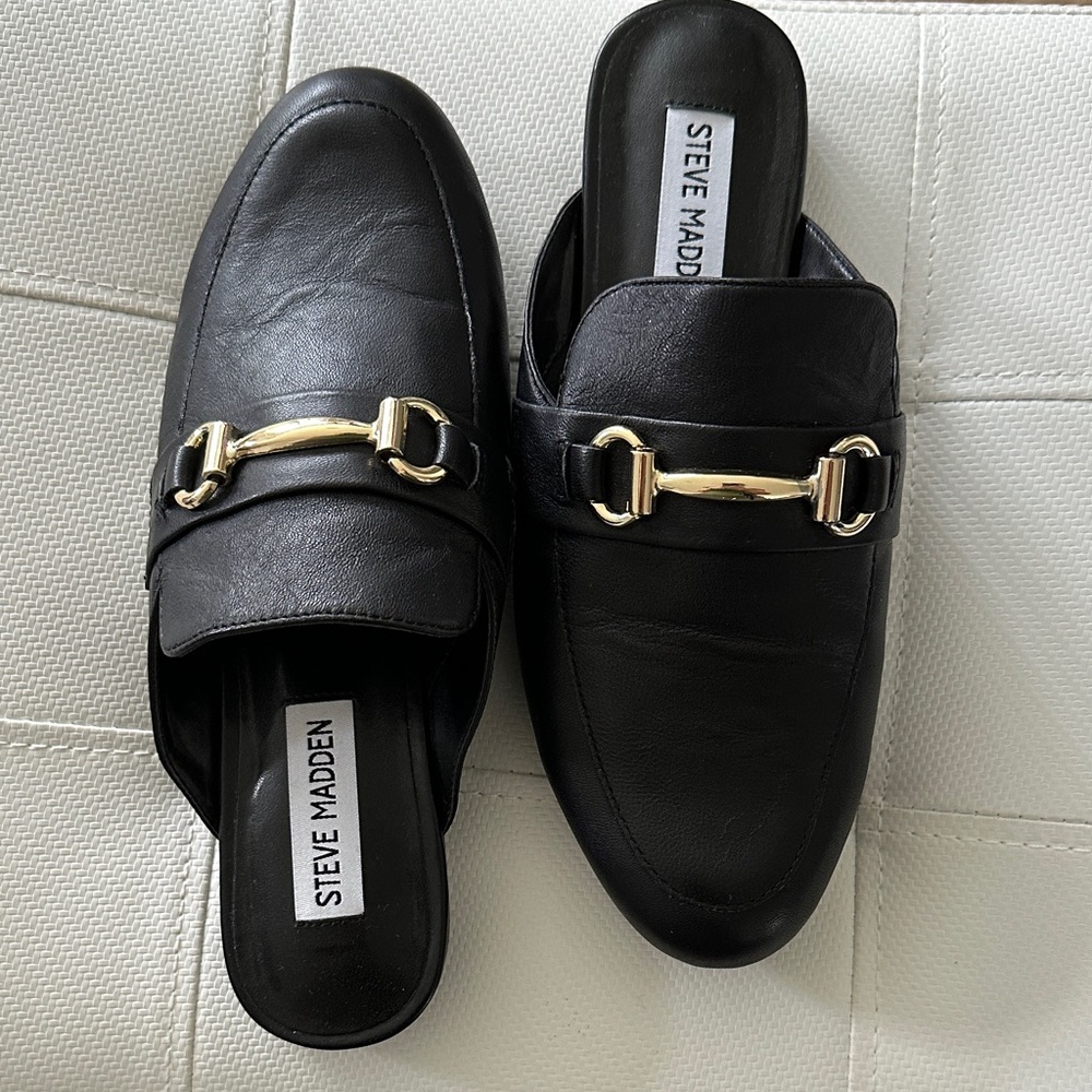 Steve Madden ‘Kandi’ Black Loafers with Gold Accent